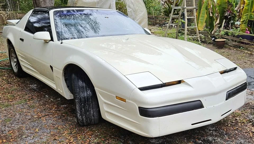 1988 Pontiac Firebird Formula 3rd Gen - Image 2 of 19