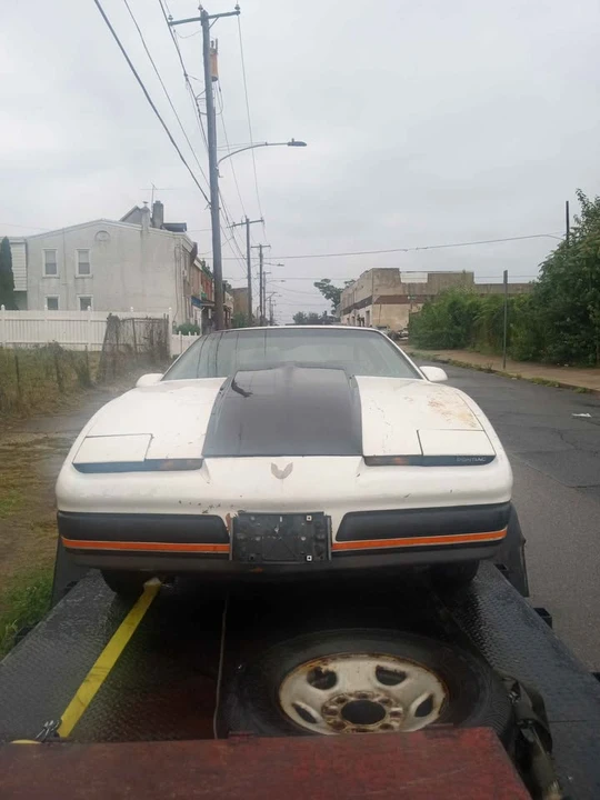 1988 Pontiac Firebird 3rd Gen - Image 3 of 11