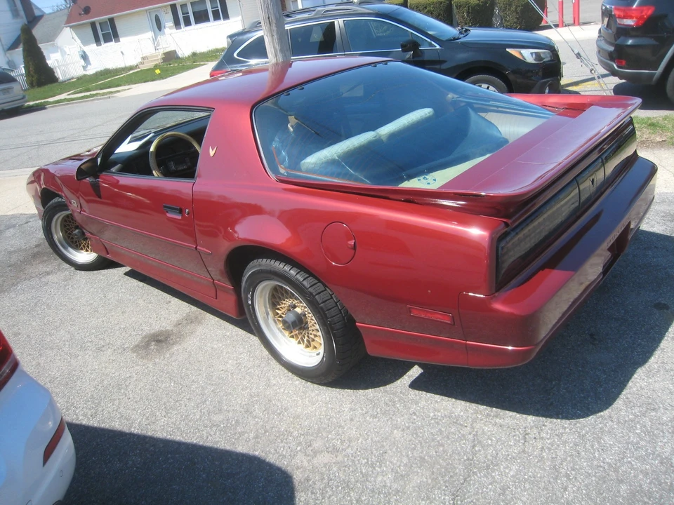 1988 Pontiac Firebird Trans Am 3rd Gen - Image 6 of 28