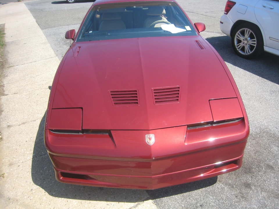 1988 Pontiac Firebird Trans Am 3rd Gen - Image 2 of 28