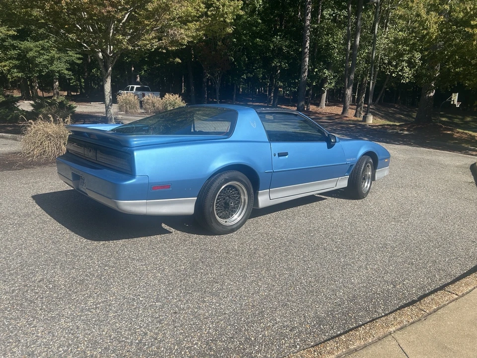 1988 Pontiac Firebird Trans Am 3rd Gen - Image 4 of 21