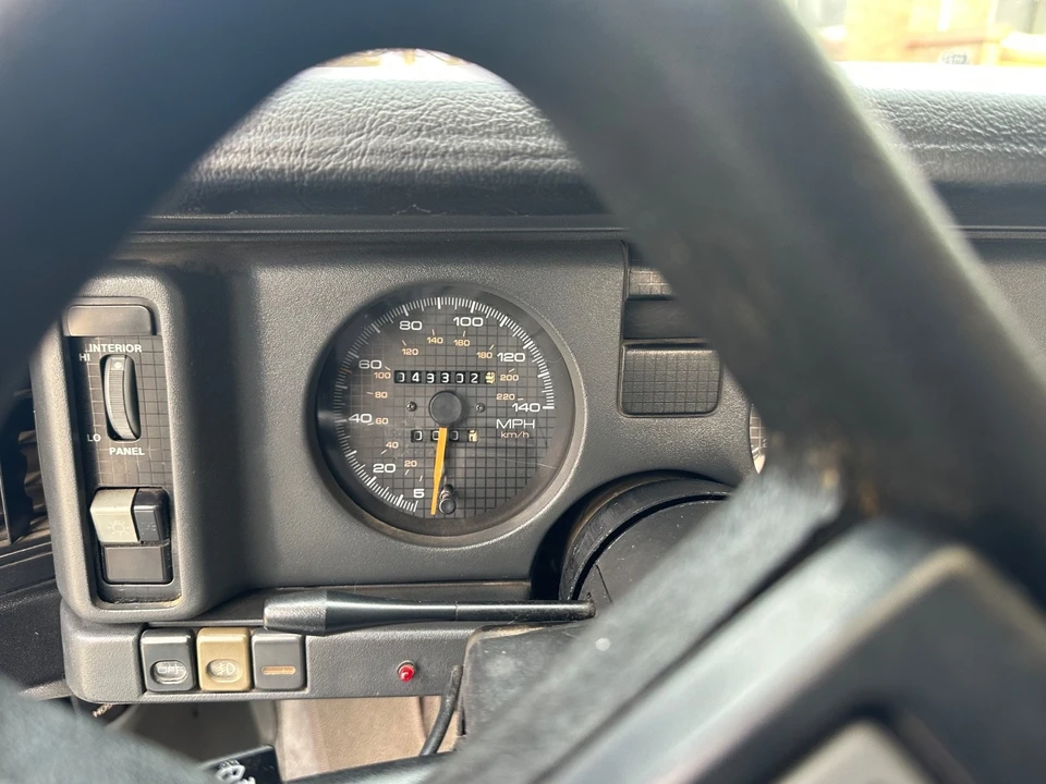 1988 Pontiac Firebird Trans Am 3rd Gen - Image 12 of 31