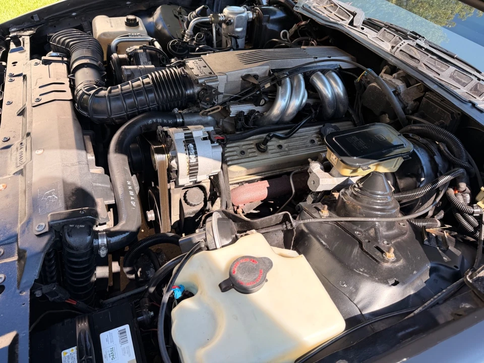 1988 Pontiac Firebird Trans Am 3rd Gen - Image 29 of 31