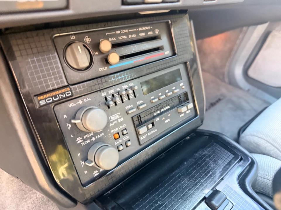 1988 Pontiac Firebird Trans Am 3rd Gen - Image 25 of 31