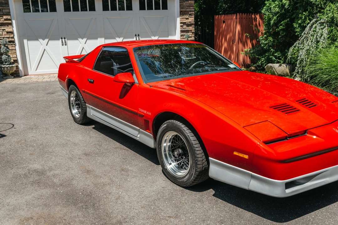 1988 Pontiac Firebird Trans Am 3rd Gen - Image 11 of 31