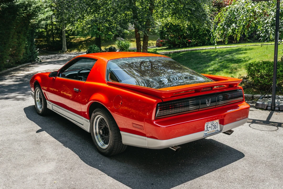 1988 Pontiac Firebird Trans Am 3rd Gen - Image 4 of 31