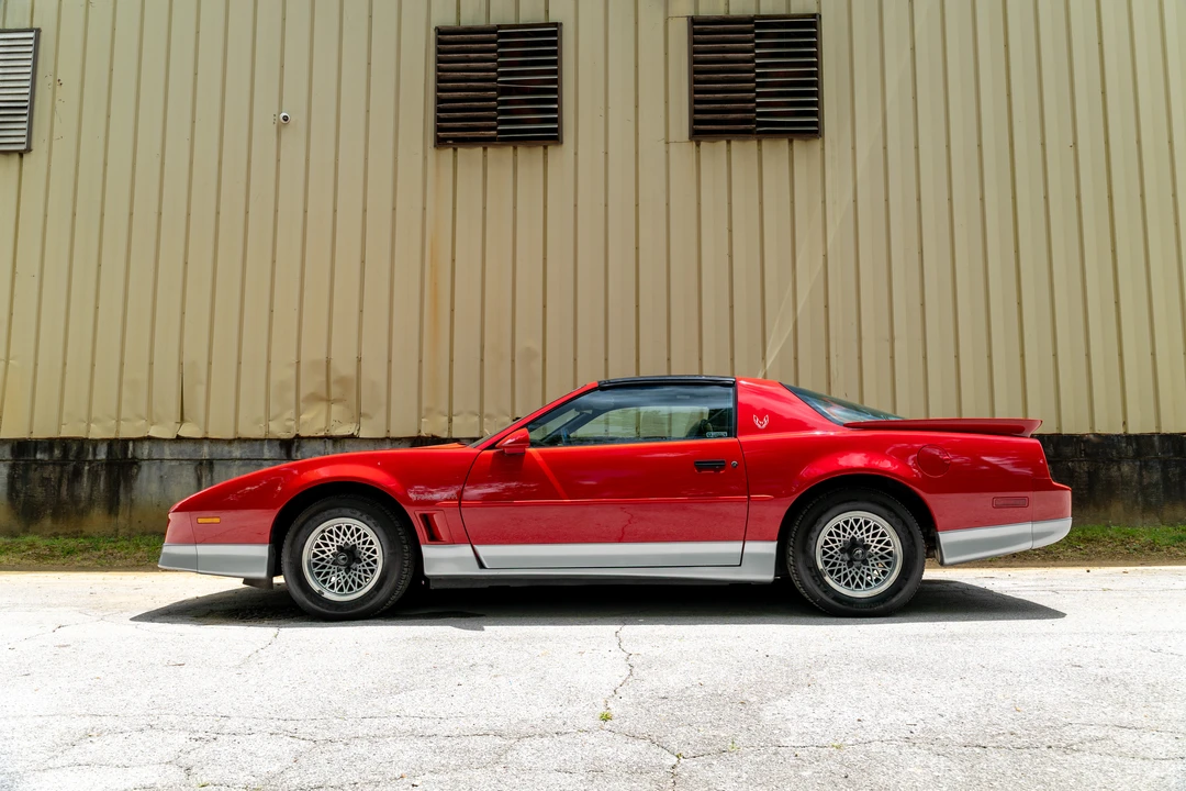 1988 Pontiac Firebird Trans Am 3rd Gen - Image 4 of 31