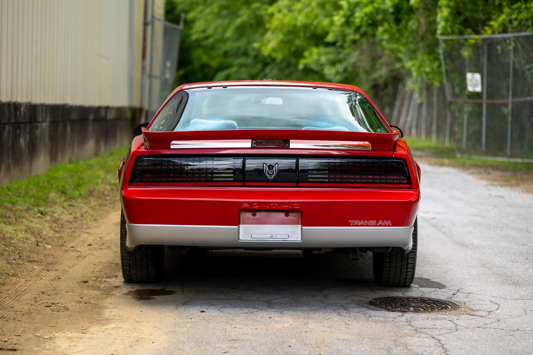 1988 Pontiac Firebird Trans Am 3rd Gen - Image 13 of 31