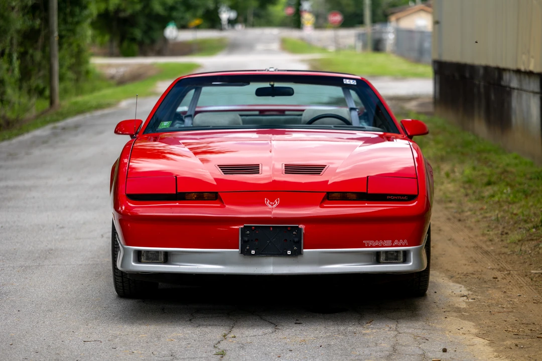 1988 Pontiac Firebird Trans Am 3rd Gen - Image 10 of 31