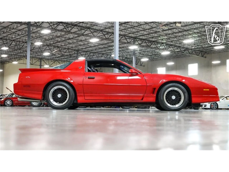 1988 Pontiac Firebird Trans Am 3rd Gen - Image 7 of 31