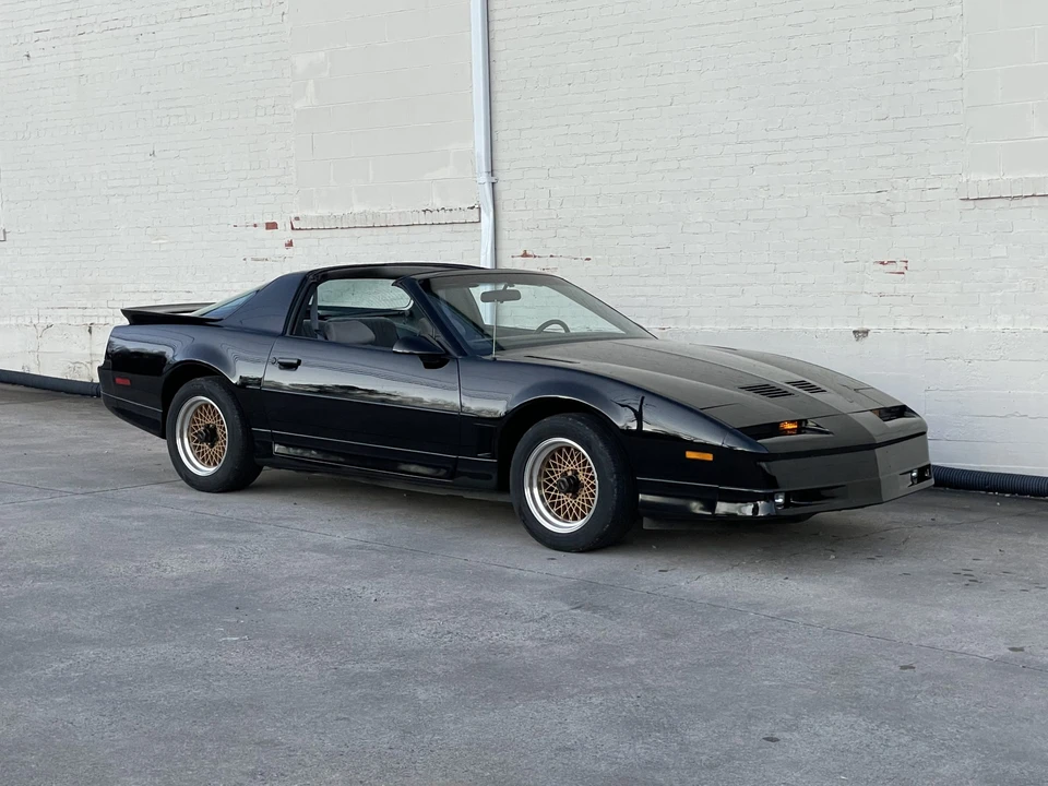 1988 Pontiac Firebird Trans Am 3rd Gen - Image 19 of 31