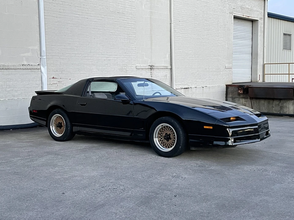 1988 Pontiac Firebird Trans Am 3rd Gen - Image 16 of 31