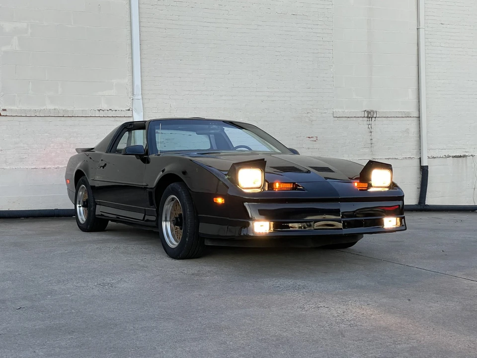 1988 Pontiac Firebird Trans Am 3rd Gen - Image 13 of 31