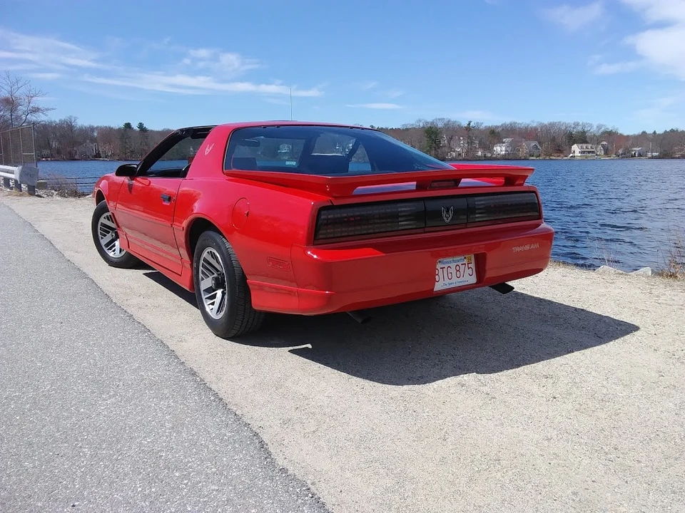 1988 Pontiac Firebird Trans Am 3rd Gen - Image 4 of 31