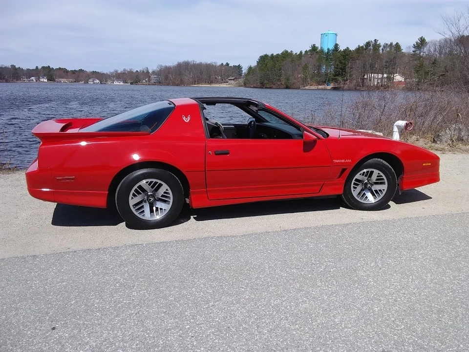 1988 Pontiac Firebird Trans Am 3rd Gen - Image 5 of 31