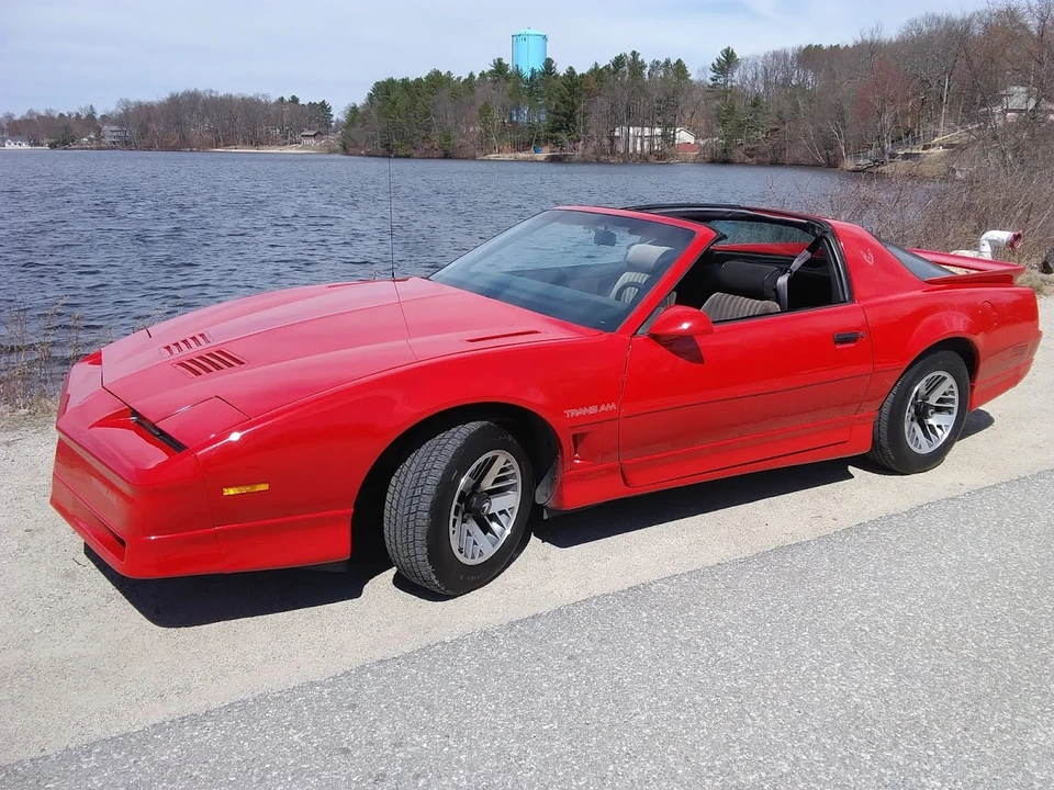 1988 Pontiac Firebird Trans Am 3rd Gen - Image 2 of 31