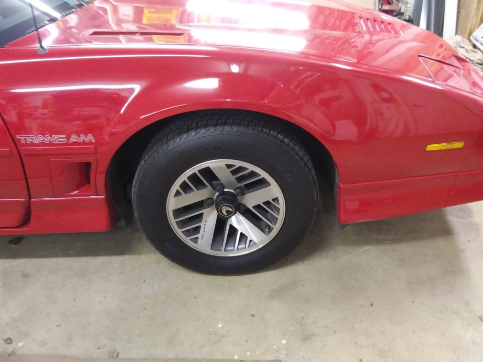 1988 Pontiac Firebird Trans Am 3rd Gen - Image 16 of 31