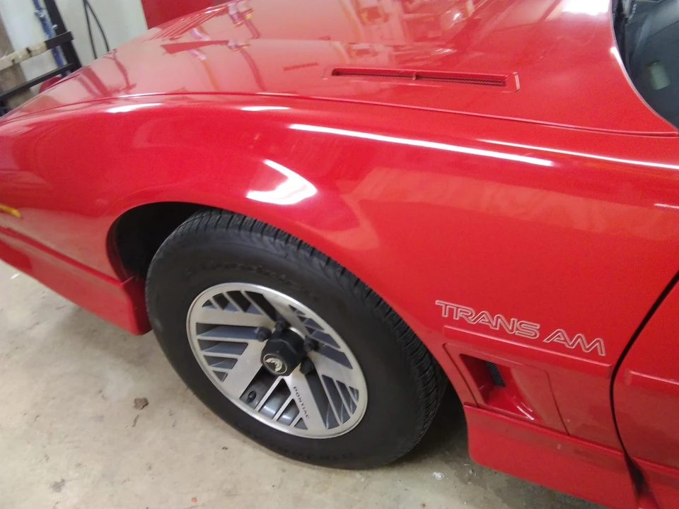 1988 Pontiac Firebird Trans Am 3rd Gen - Image 11 of 31
