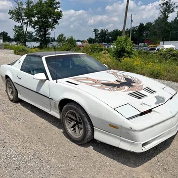 1988 Pontiac Firebird Trans Am GT Hatchback 2D