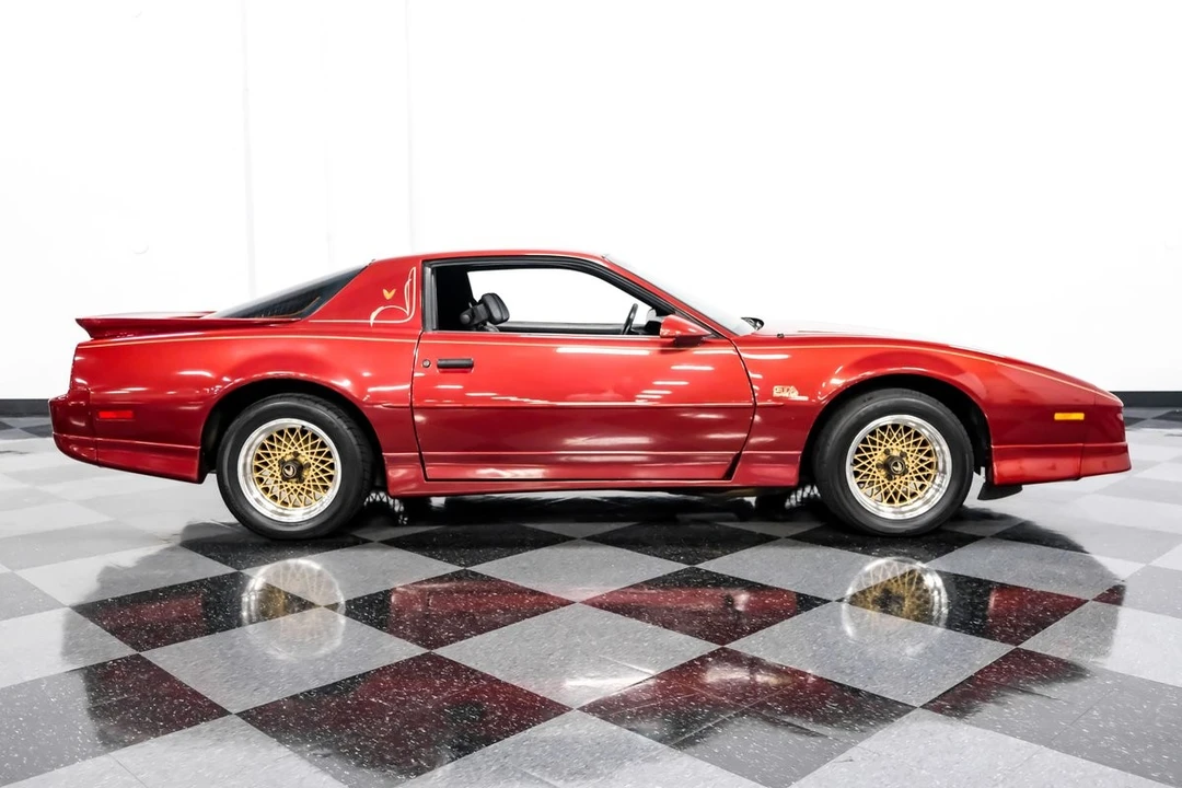 1988 Pontiac Firebird Trans Am 3rd Gen - Image 12 of 12