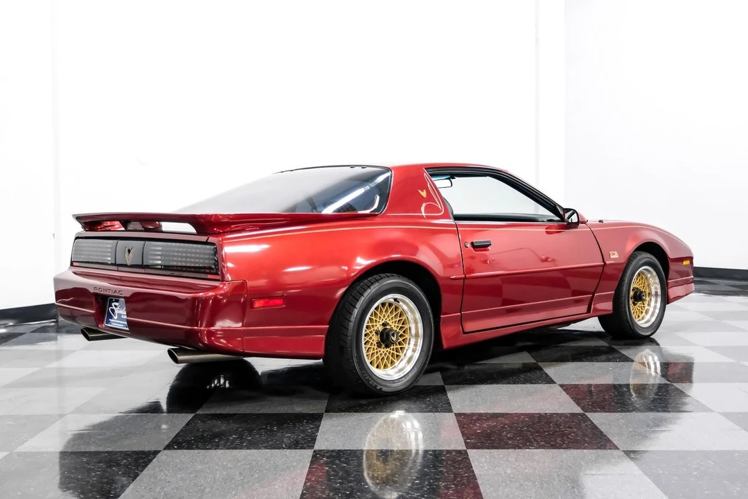 1988 Pontiac Firebird Trans Am 3rd Gen - Image 10 of 12
