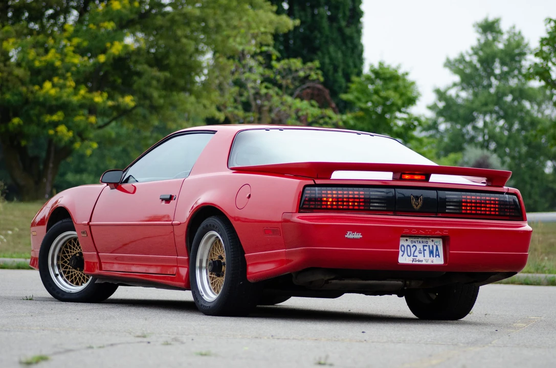 1988 Pontiac Firebird Trans Am 3rd Gen - Image 4 of 31