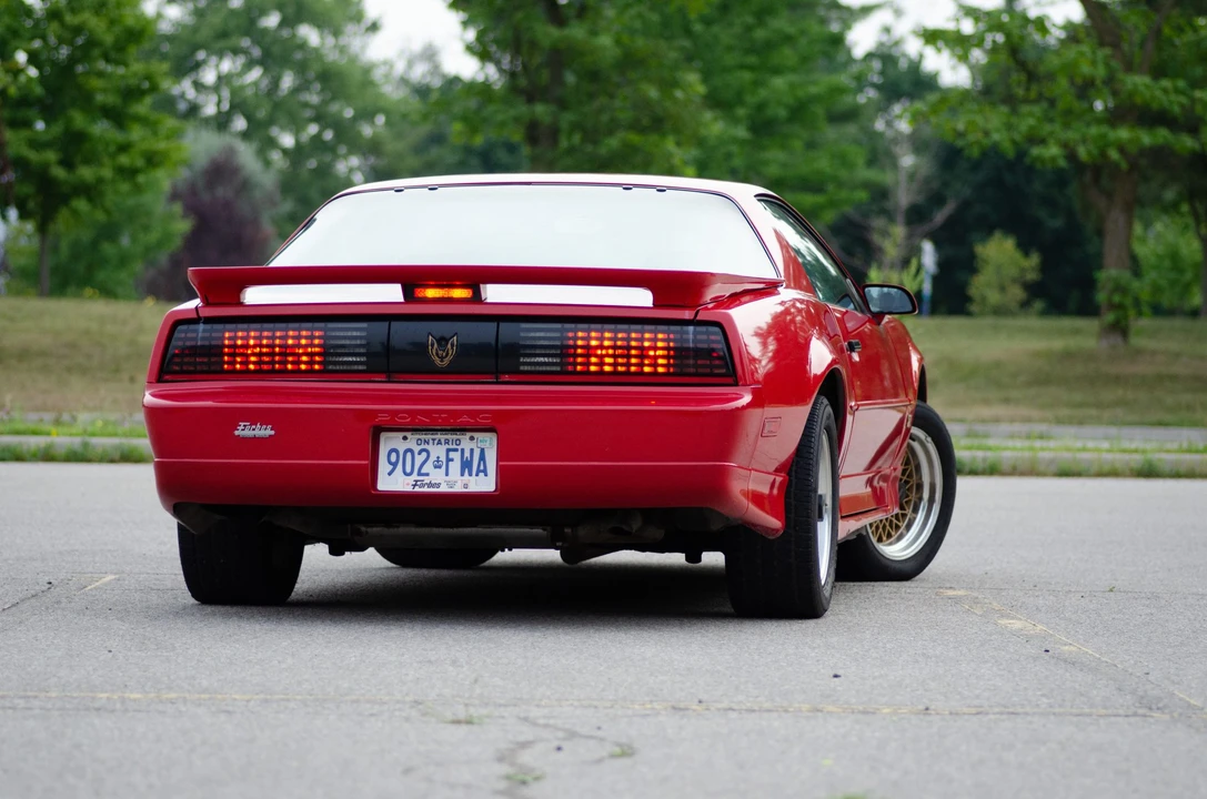 1988 Pontiac Firebird Trans Am 3rd Gen - Image 6 of 31