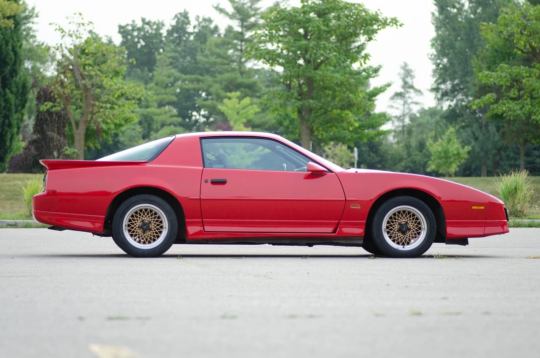 1988 Pontiac Firebird Trans Am 3rd Gen - Image 8 of 31