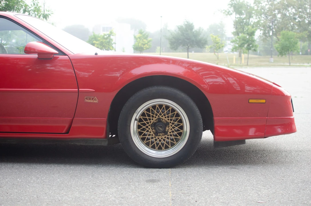 1988 Pontiac Firebird Trans Am 3rd Gen - Image 24 of 31