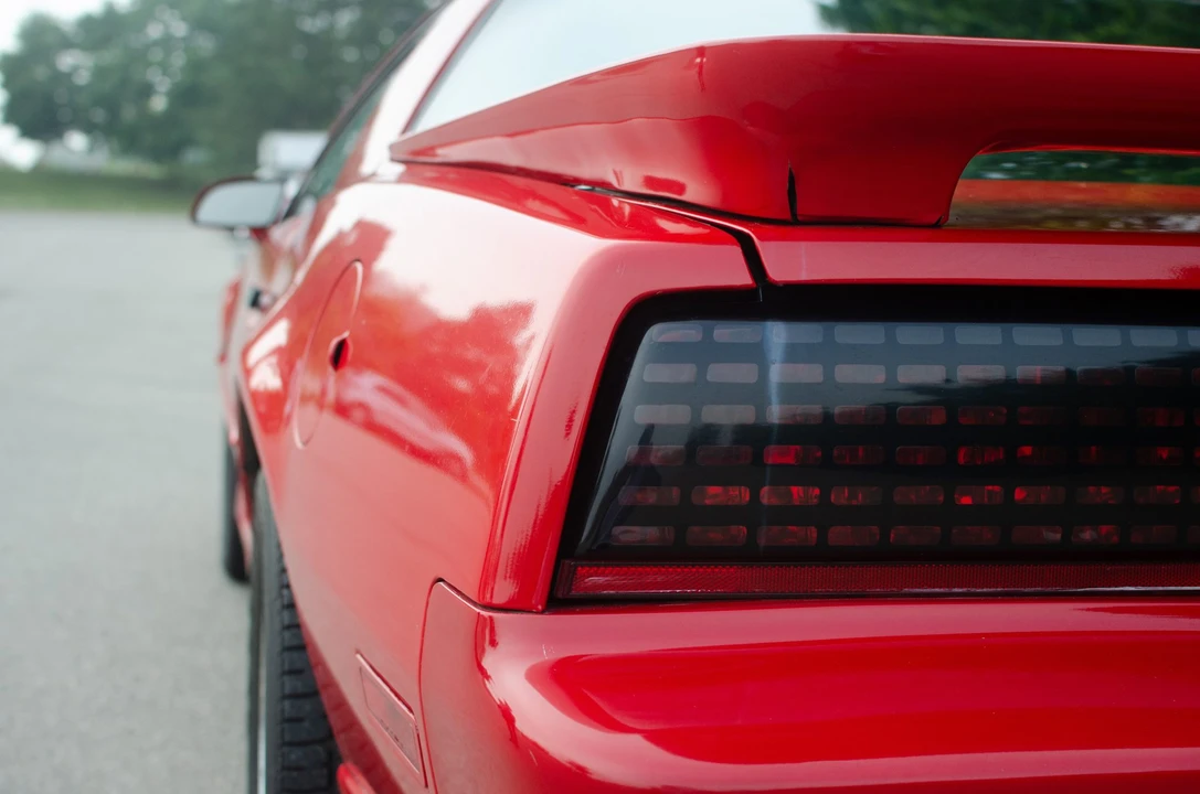 1988 Pontiac Firebird Trans Am 3rd Gen - Image 20 of 31
