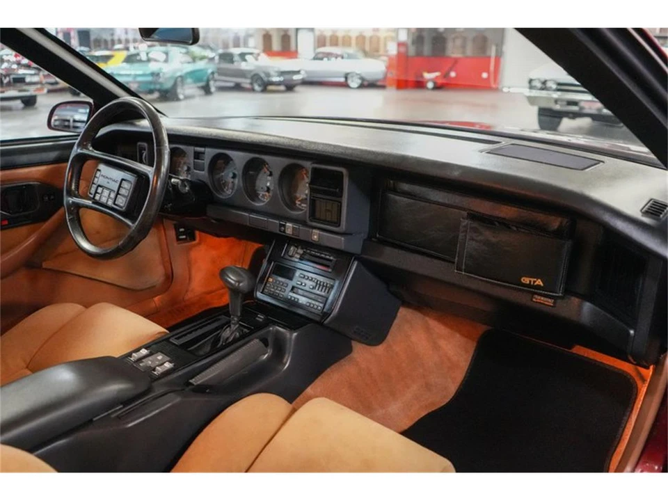 1988 Pontiac Firebird Trans Am 3rd Gen - Image 26 of 31