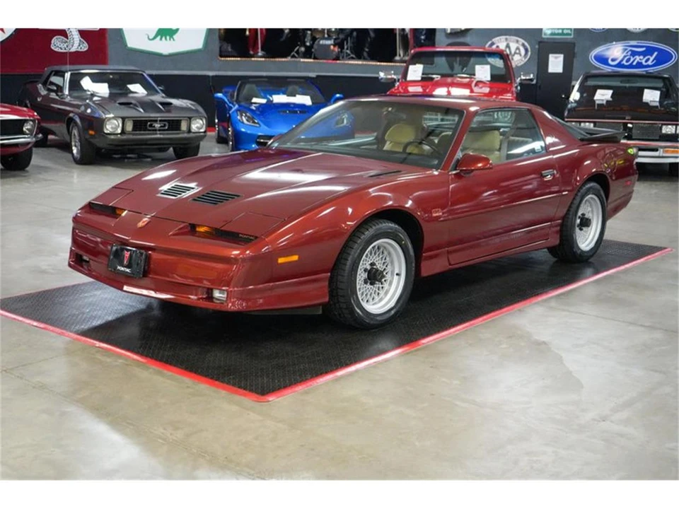 1988 Pontiac Firebird Trans Am 3rd Gen - Image 2 of 31