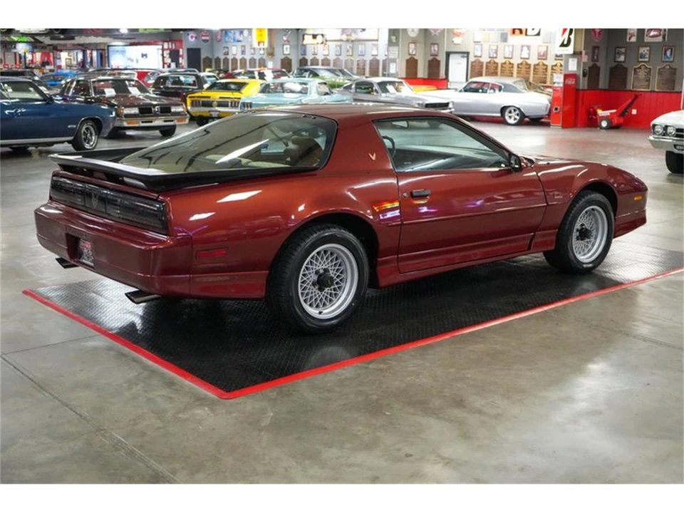 1988 Pontiac Firebird Trans Am 3rd Gen - Image 6 of 31