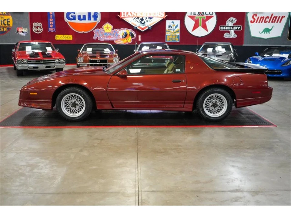 1988 Pontiac Firebird Trans Am 3rd Gen - Image 3 of 31