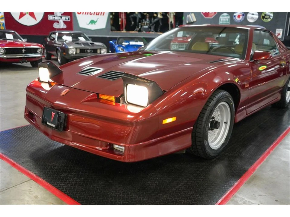 1988 Pontiac Firebird Trans Am 3rd Gen - Image 12 of 31