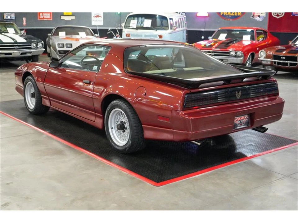 1988 Pontiac Firebird Trans Am 3rd Gen - Image 4 of 31