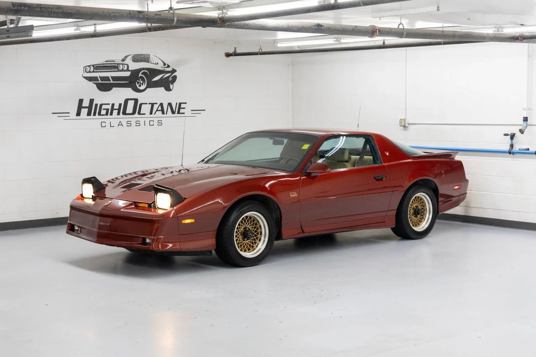 1988 Pontiac Firebird Trans Am 3rd Gen - Image 4 of 24
