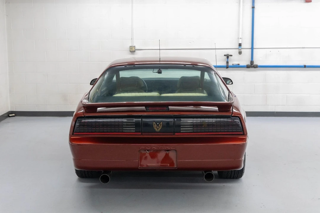 1988 Pontiac Firebird Trans Am 3rd Gen - Image 9 of 24