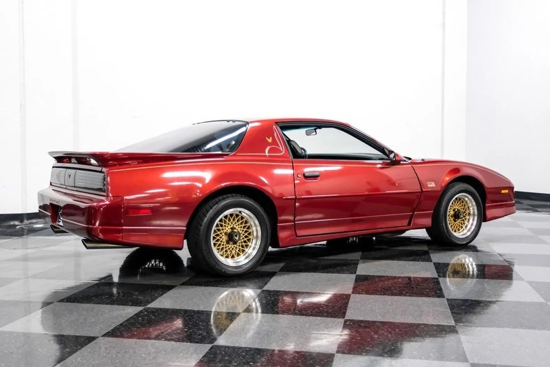 1988 Pontiac Firebird Trans Am 3rd Gen - Image 11 of 31