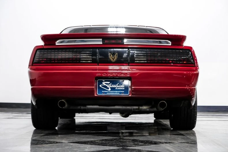 1988 Pontiac Firebird Trans Am 3rd Gen - Image 28 of 31