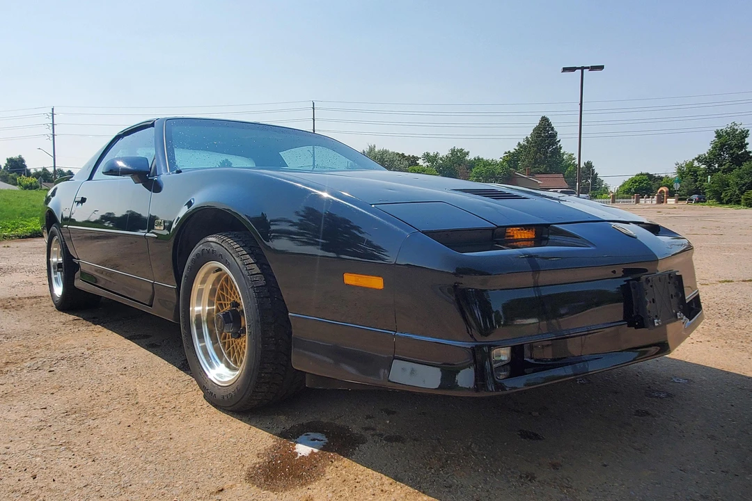 1988 Pontiac Firebird Trans Am 3rd Gen - Image 2 of 31