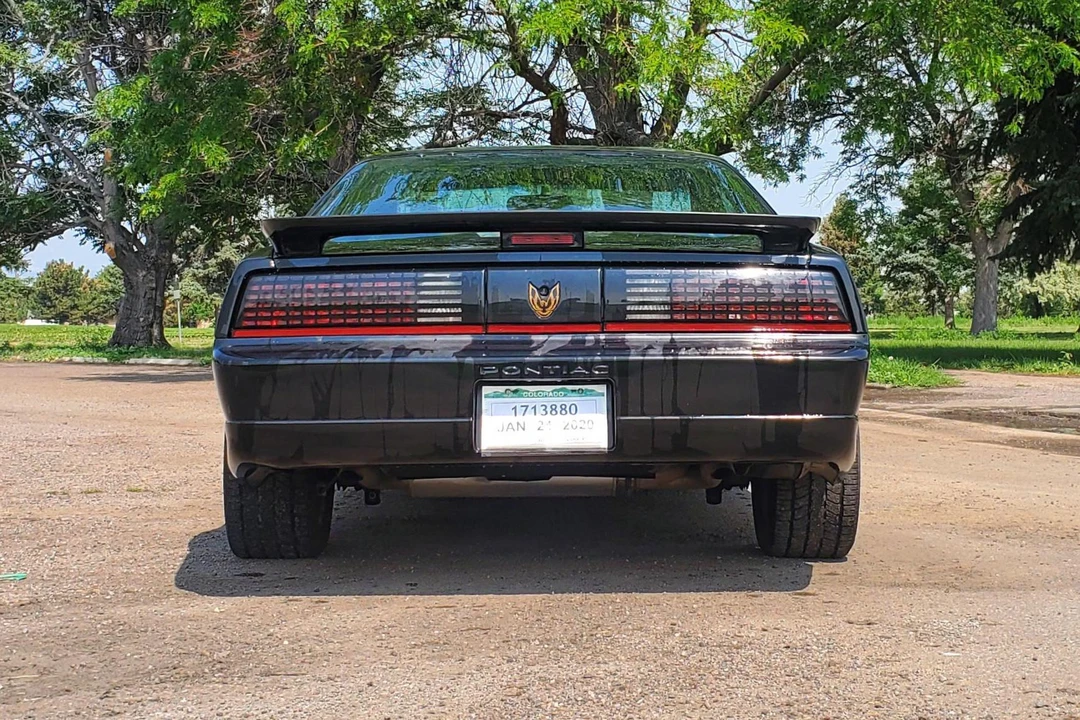 1988 Pontiac Firebird Trans Am 3rd Gen - Image 16 of 31