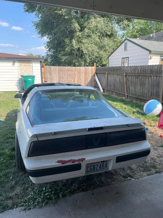 1988 Pontiac Firebird Formula 3rd Gen - Image 5 of 11