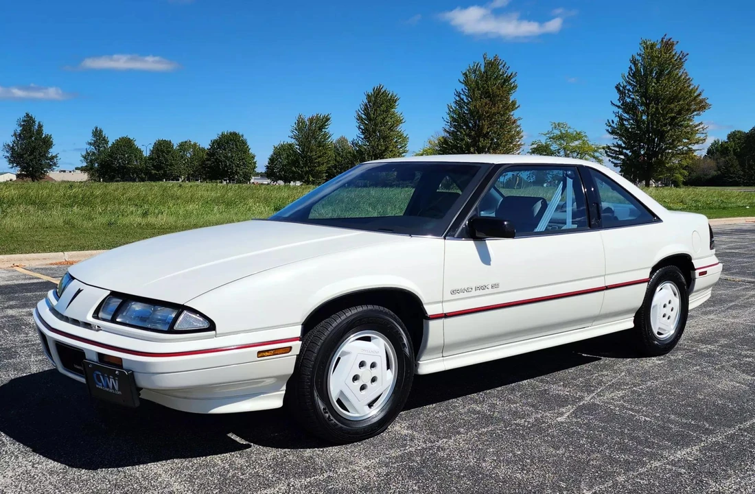 1988 Pontiac Grand Prix 3rd+ Gen - Image 8 of 31