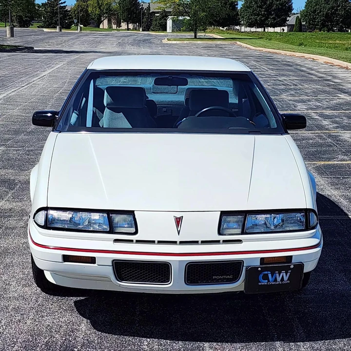 1988 Pontiac Grand Prix 3rd+ Gen - Image 3 of 31
