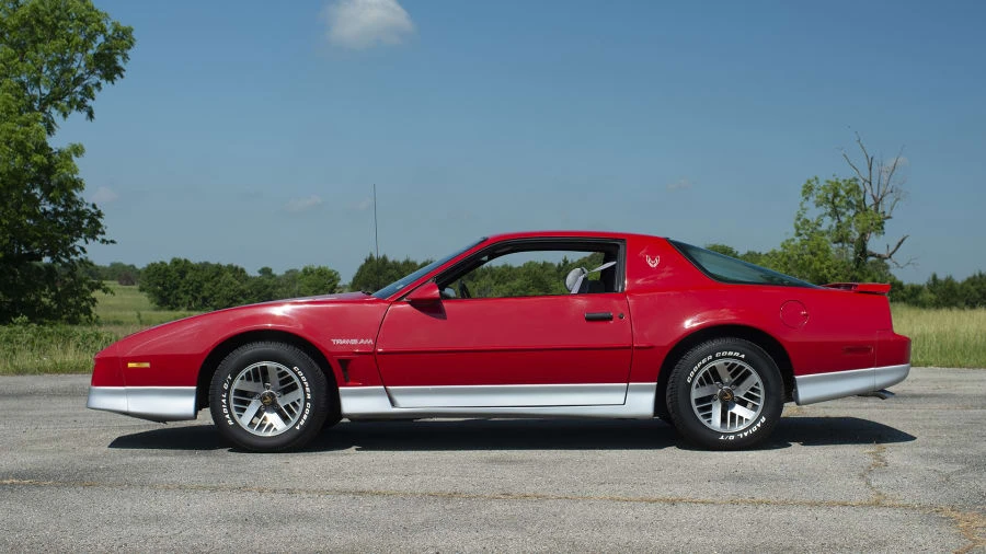 1988 Pontiac Firebird Trans Am 3rd Gen - Image 2 of 12
