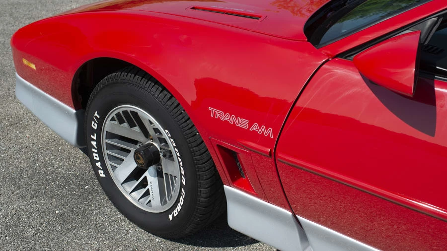 1988 Pontiac Firebird Trans Am 3rd Gen - Image 8 of 12