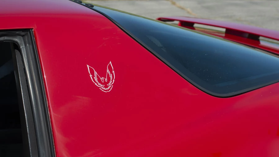 1988 Pontiac Firebird Trans Am 3rd Gen - Image 9 of 12