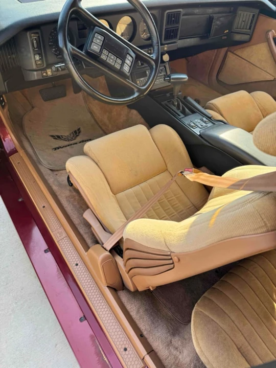 1988 Pontiac Firebird Trans Am 3rd Gen - Image 16 of 26