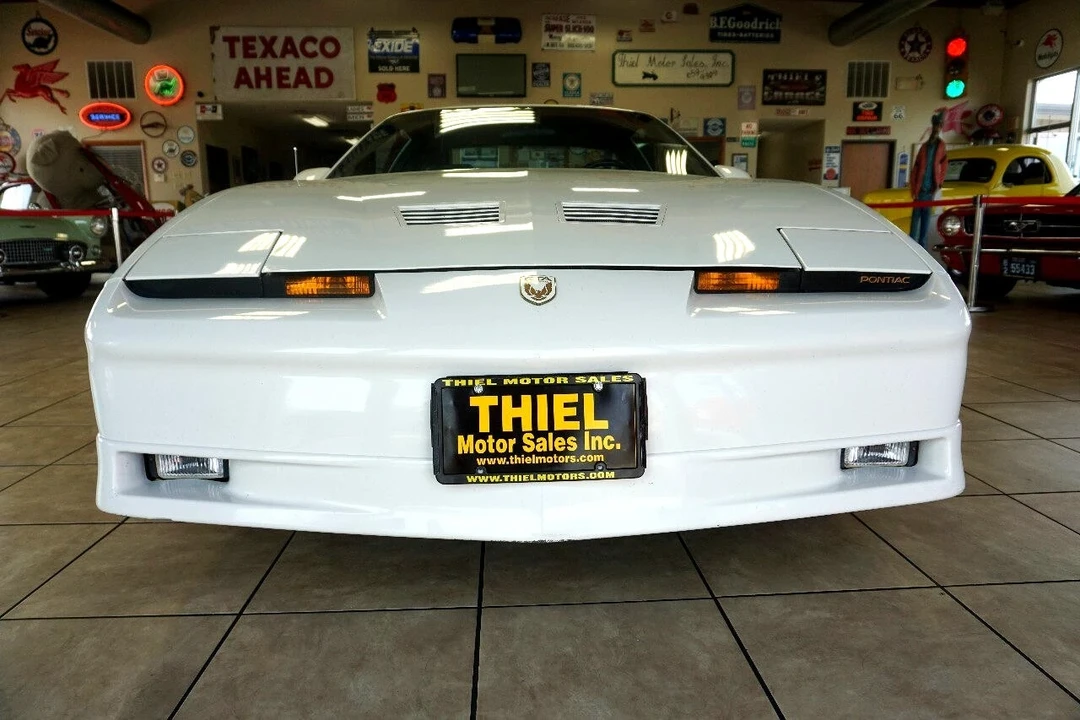 1988 Pontiac Firebird Trans Am 3rd Gen - Image 13 of 21